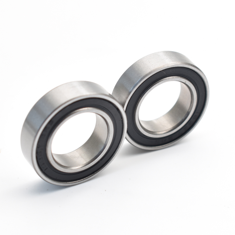 Premium Quality Bicycle Components & Accessories — Bicycle Ball Bearing 15267-2RS. Specifications: 15x26x7mm; Inner Diameter: 15mm; Outer Diameter: 26mm; Width: 7mm. The 15267-2RS Ball Bearing (15x26x7mm) is suitable for use as a replacement part for 1-1/4-inch bicycle headsets. This is a 15267-2RS double-sealed bicycle headset bearing, manufactured by the Zoty brand..jpg